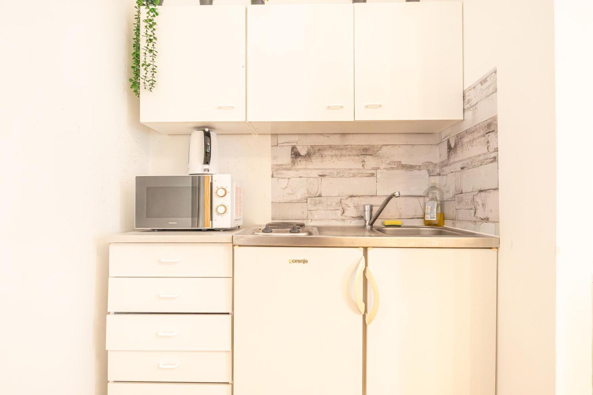 Friendly 2br Ap Near Rennweg & Belvedere Palace *