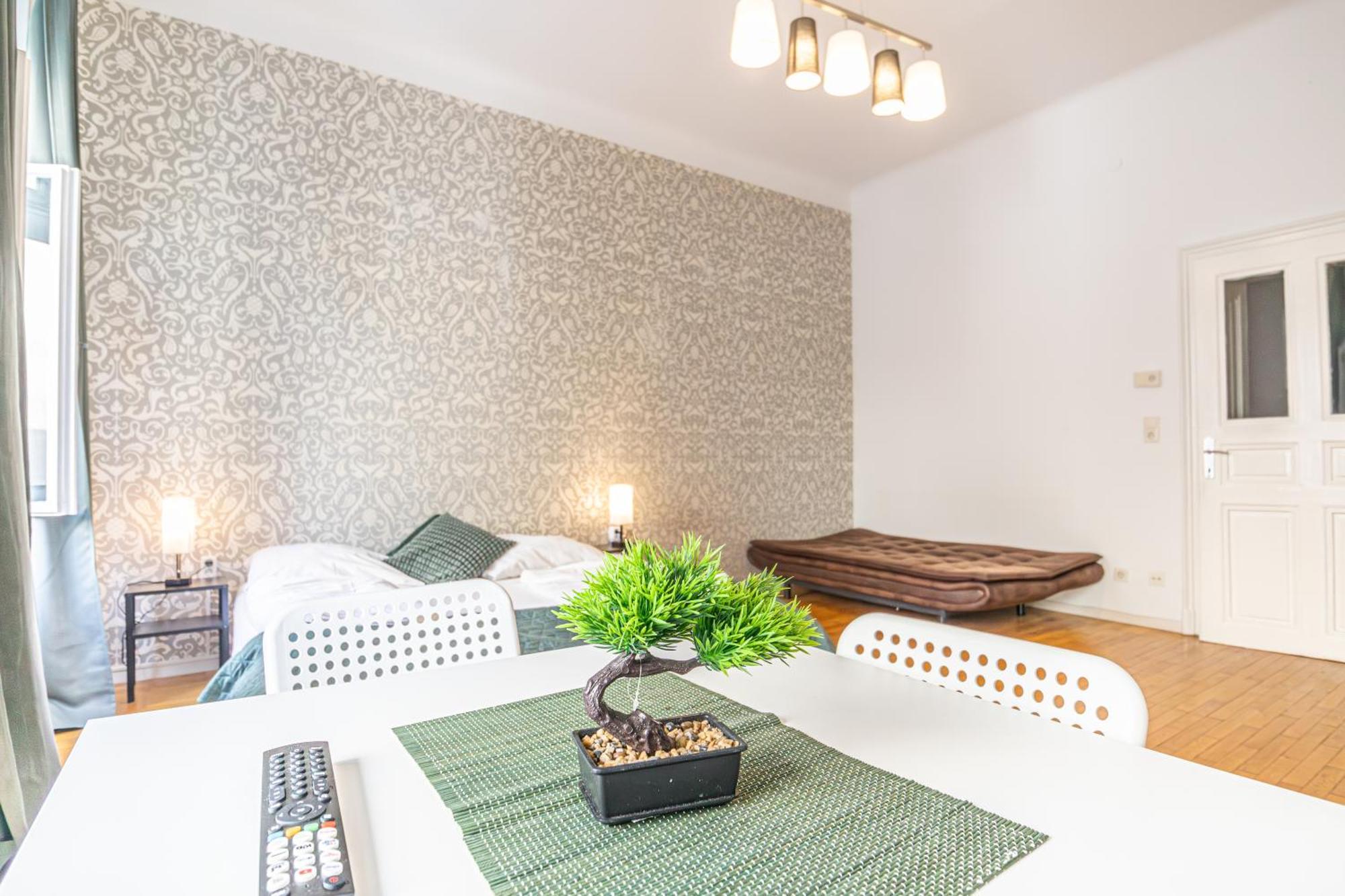 Apartment Friendly 2br Ap Near Rennweg & Belvedere Palace Wien
