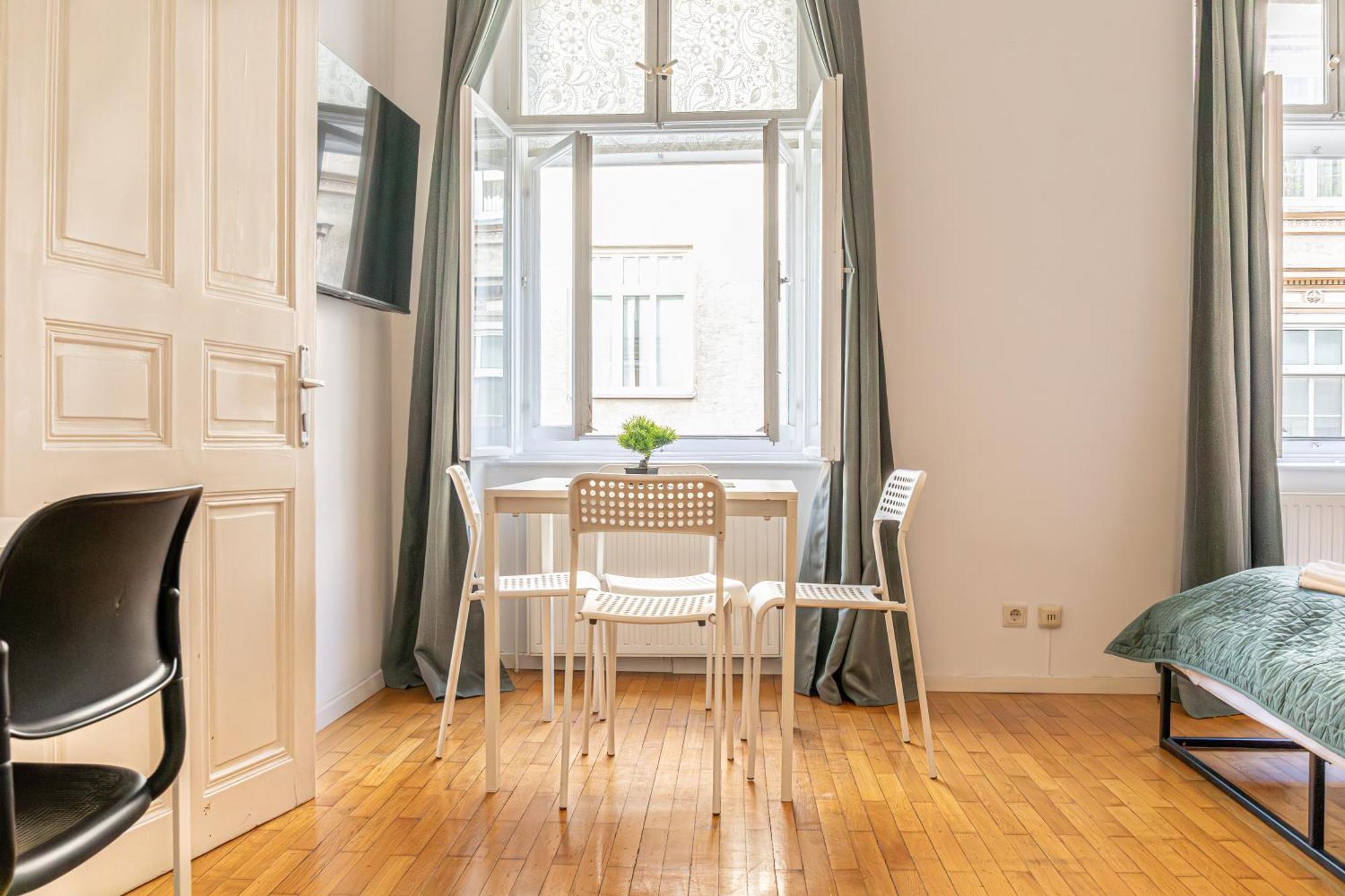 Apartment Friendly 2br Ap Near Rennweg & Belvedere Palace *